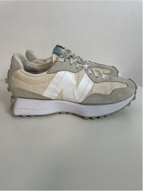 New Balance 327 Womens Size 5.5 Cream Athletic Running Walking Shoes Sneakers